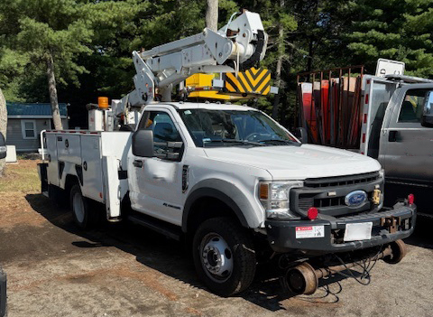 Image of 2019 HI-RAIL BUCKET TRUCK