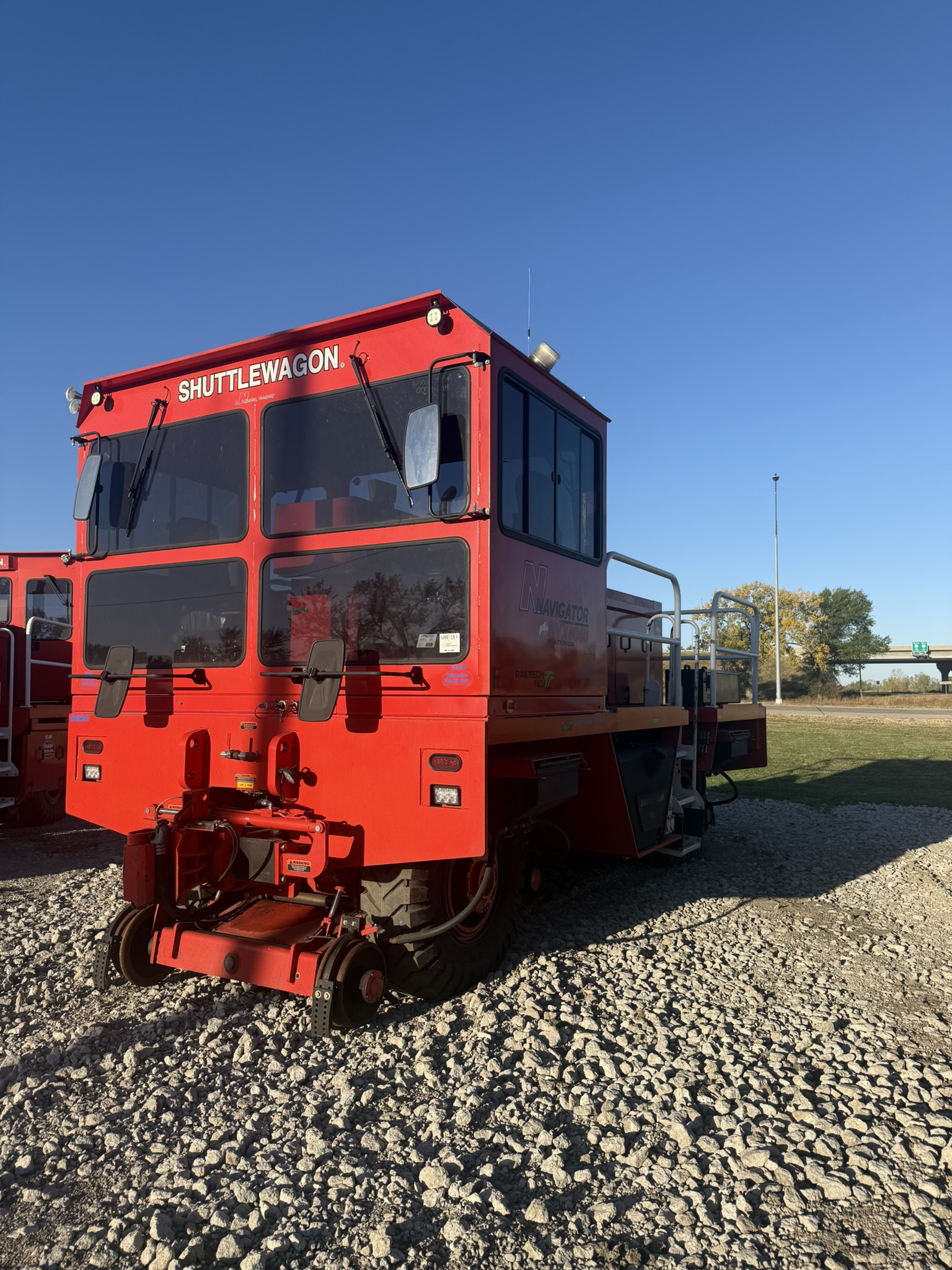 For Sale Locomotives/Railcar Movers: 2019 SHUTTLEWAGON 8040 RAILCAR MOVER