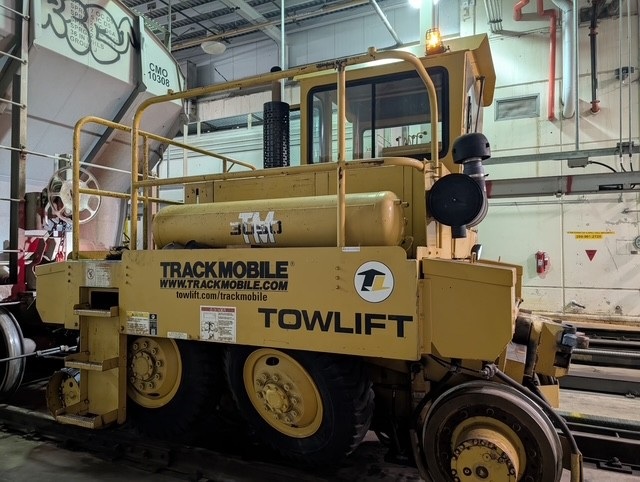 3050TM TRACKMOBILE RAILCAR MOVER